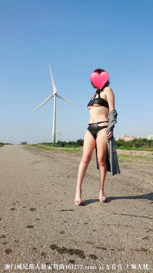 人妻骚妇,喜欢在大自然中放飞自我【17P】
