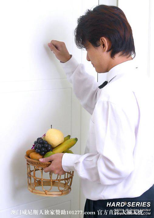 A4U系列-性感漂亮的娜塔丽雅炮戏【57P】