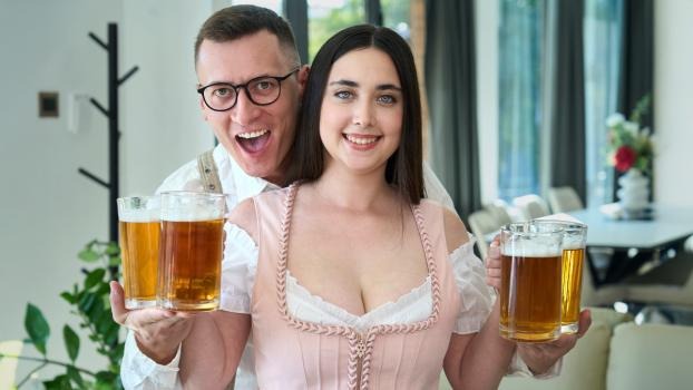 Only Tarts – Remido – Oktoberfest Comes Home